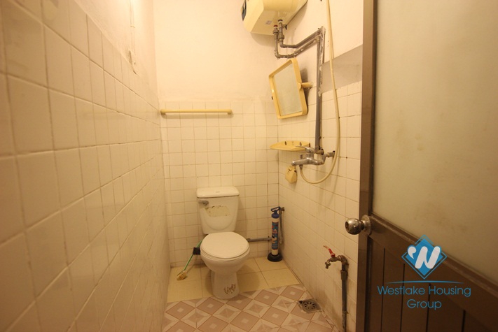 A cheap house for rent in Au co, Tay ho, Ha noi